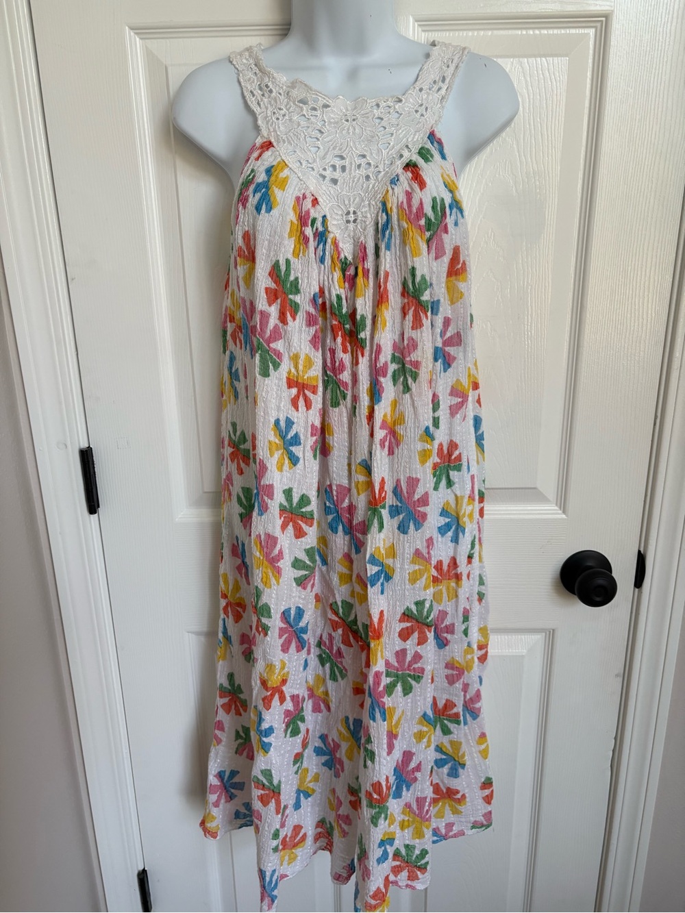 Vintage NAP  White Midi Dress with Multicolor Floral Print and Crochet Yoke
